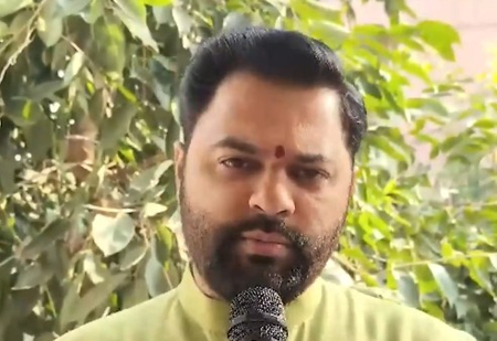 Leaving T’gana issues behind, Revanth Reddy Cabinet busy with INDIA Bloc protest: BJP