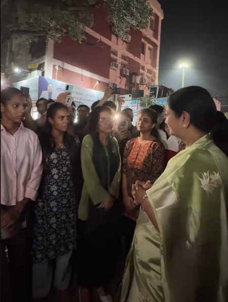 Delhi CM surprise inspection in Mukherjee Nagar; promises better facilities for students