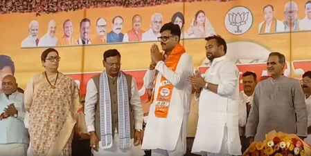 Three rebel SP MLAs cross over to BJP ahead of UP polls