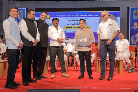 From ‘Lakdi to Laptop’: Gujarat Bharwad community distributes 221 JCB machines to youth