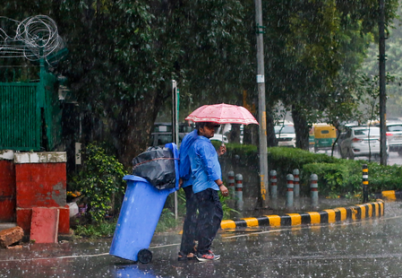 Western disturbance to bring rain to Delhi-NCR, air quality remains in moderate category