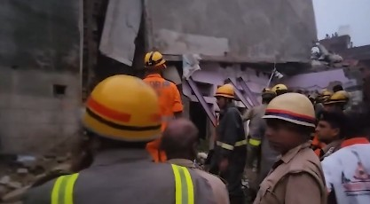 Building collapses in Varanasi due to firecracker explosion, two rescued
