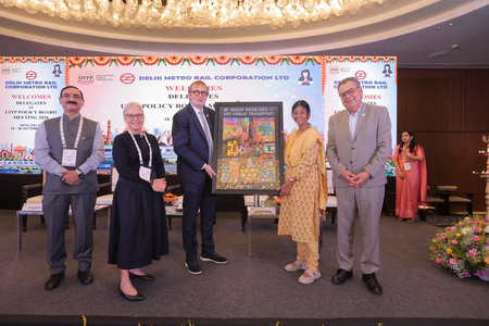 Delhi Metro hosts global urban mobility leaders at public transport association’s meet