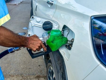 Govt raises petrol export duty to Rs 2.5 per litre, slashes for diesel