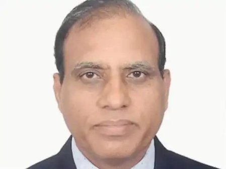 Maha govt gives additional charge to Satish Waghole as MPSC Chairman