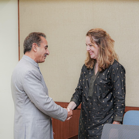 MoS Kirti Vardhan Singh meets IOM chief Amy Pope, discusses strengthening cooperation on migration, mobility