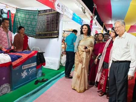 China’s Ambassador visits SARAS Mela in Vijayawada