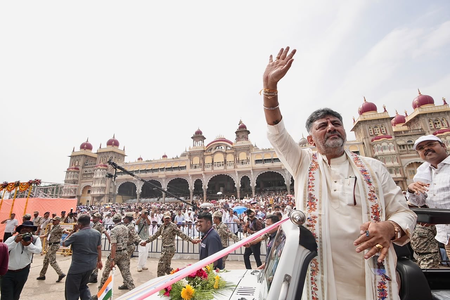 Mysuru Dasara: Shivakumar flags off Jamboo Savari