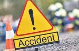 Four Killed, Over 20 Injured in Bus-Lorry Collision Near Piriyapatna, Mysuru