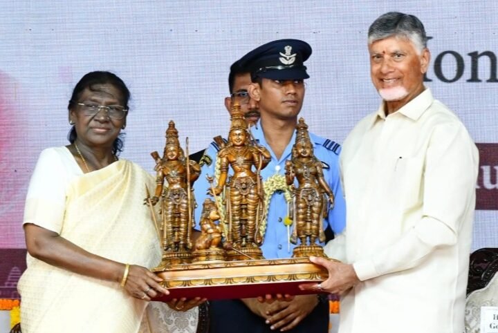 President Murmu Inaugurates National SARAS Mela 2026 in Vijayawada