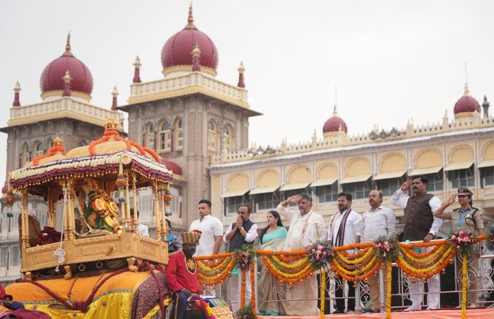 Mysuru Dasara: CM Shivakumar Prays for State’s Prosperity