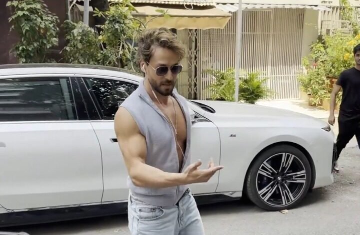 Gun Attack on Tiger Shroff’s Car in Mumbai; Two Staff Members, Auto Driver Injured